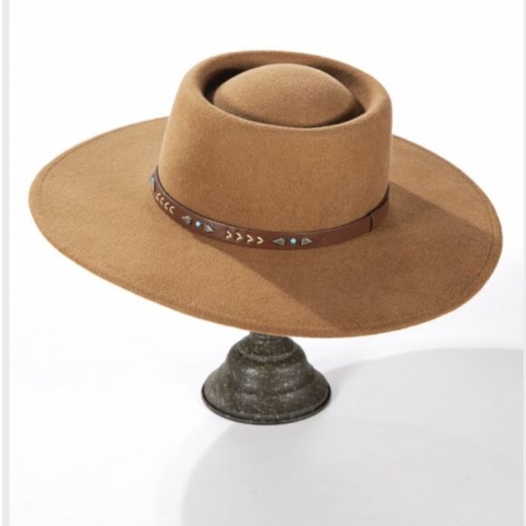 Navajo Inspired Bohemian Wool Boater Hat in PECAN - Picture 1 of 14